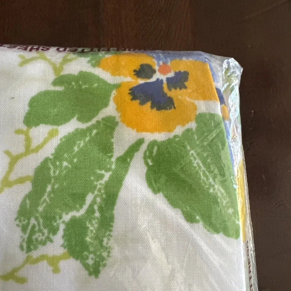 Vintage 70s Burlington TWIN‎ Fitted Sheet New Floral Orange Poppies Pansies